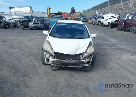 2012 Honda Fit z USA, uszkodzony, nr VIN JHMGE8G31CS001728